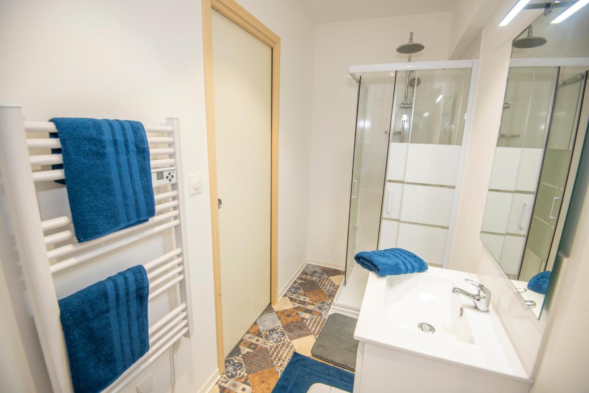 Kasa Factory - Au Calme - Tv & Wifi Apartman Saint-Quentin  Kültér fotó